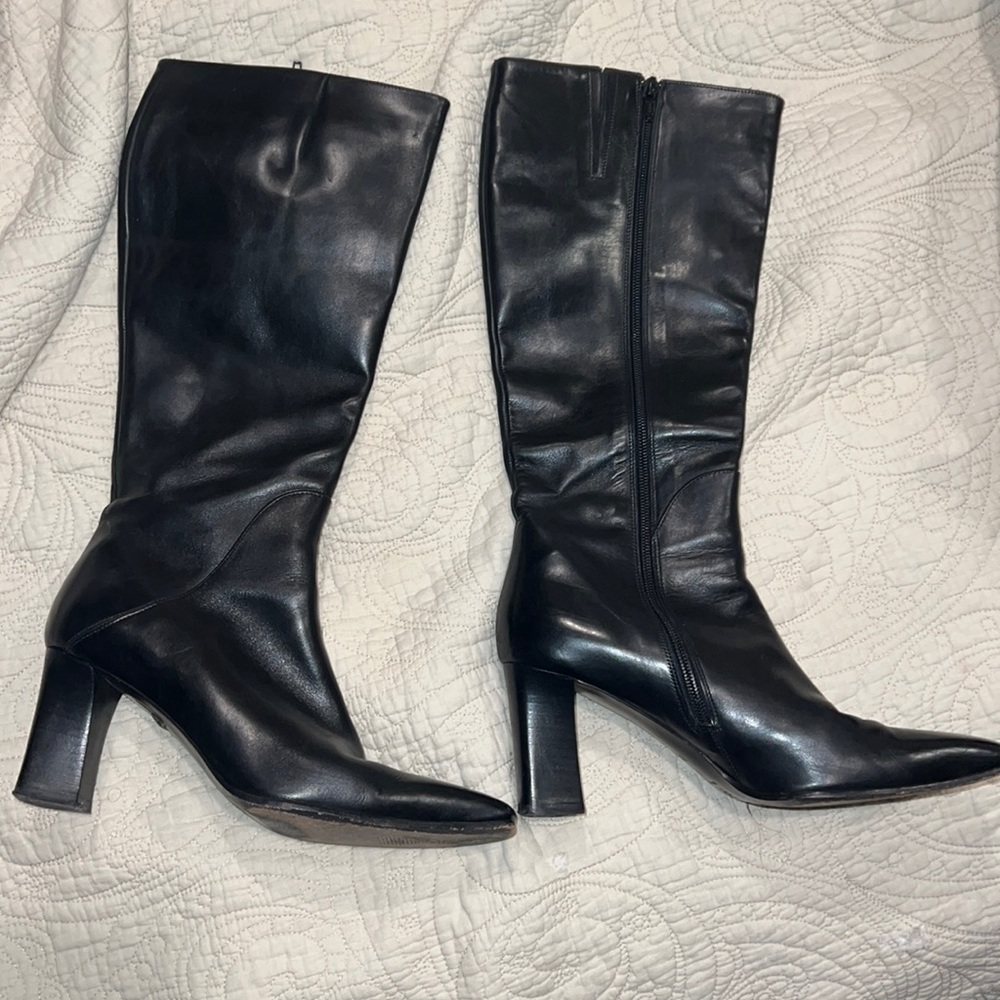 Via Spiga Leather Square Tor Boots